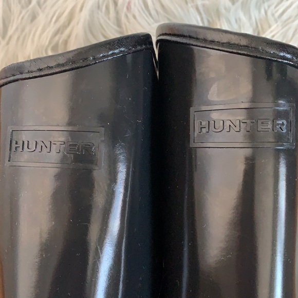 Hunter Refined Quilted Gloss Black Tall Rain Boots - Picture 7 of 12